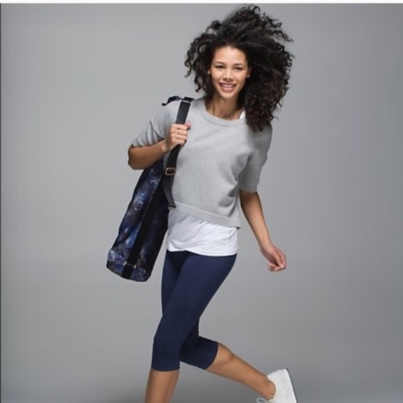 lululemon athletica Sweaters - Lululemon Bhakti Reality Cropped Sweater Small